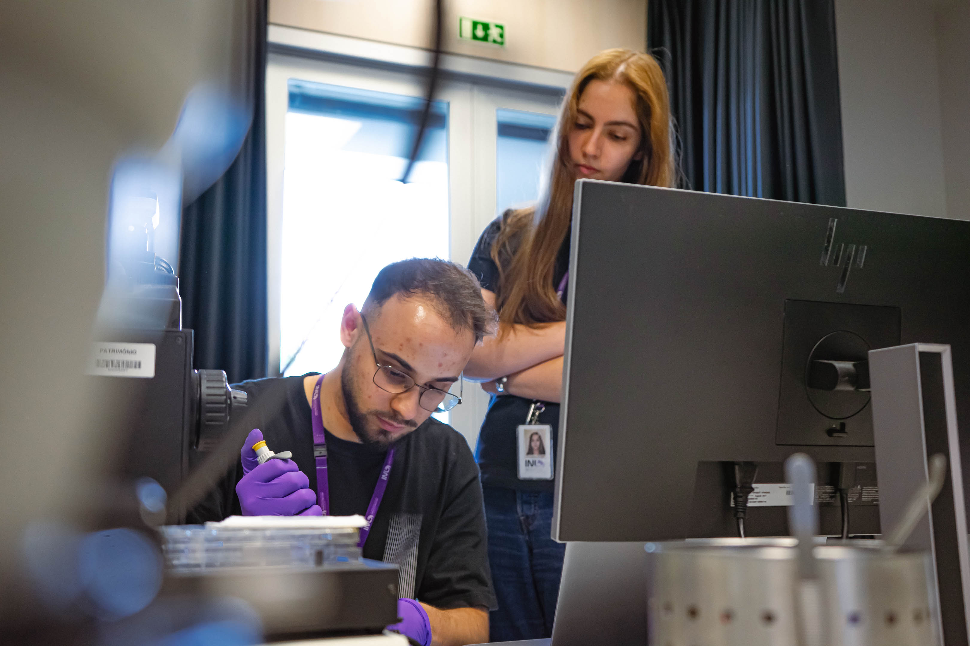 INL researcher Vicente Lopes wins SiNANO Institute Best Paper Award